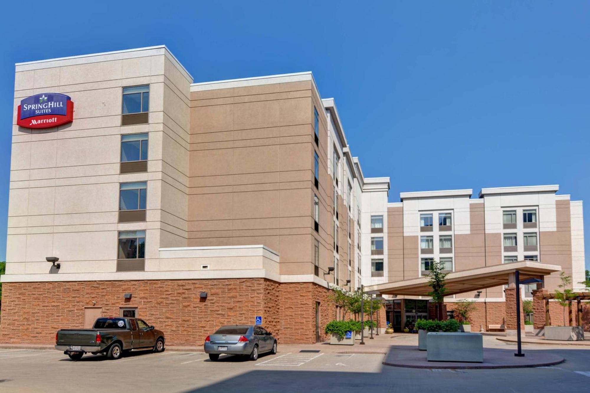 Springhill Suites By Marriott Cincinnati Midtown מראה חיצוני תמונה